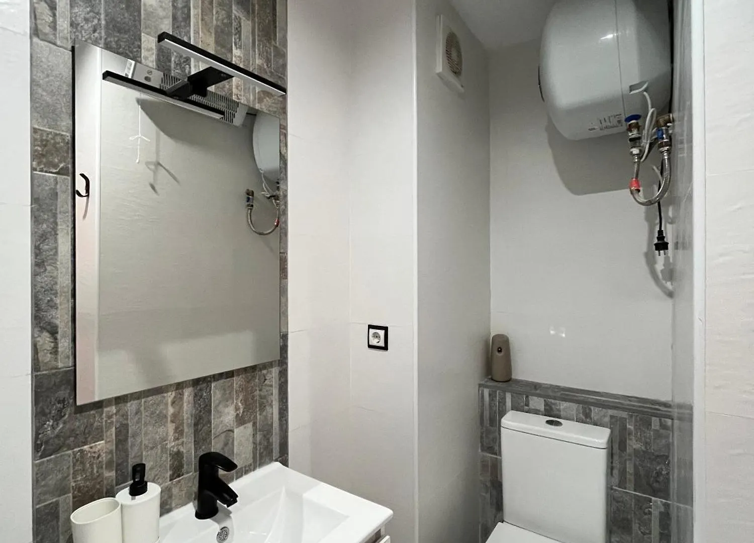 Studio En Benalmadena 0*,  Spain